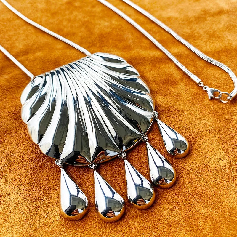 Europe American Gold Silver Large Shell Tassel Pendant High Quality Necklace Woman Fashion Jewelry Party Trend